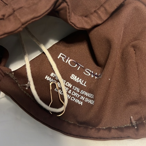 No OFFER! ! ! ❤️👄💋NEW 2 pc Riot Swim Bikini set brown size Small - Picture 8 of 10